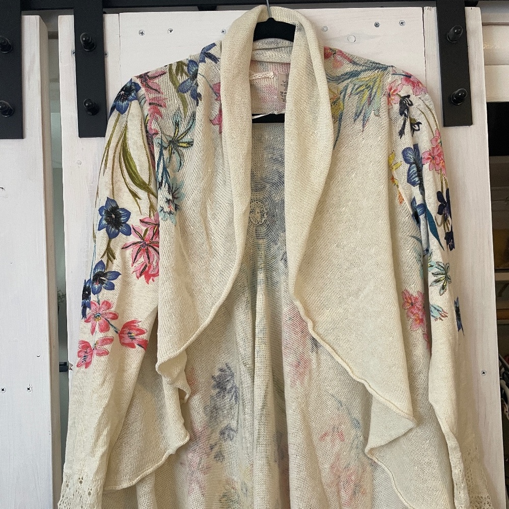 Anthropologie floral design cardigan